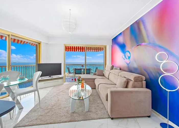 Superbe 3 Pieces Vue Mer, Climatisation, Balcon *