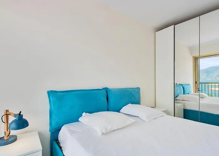شقة Superbe 3 Pieces Vue Mer, Climatisation, Balcon *